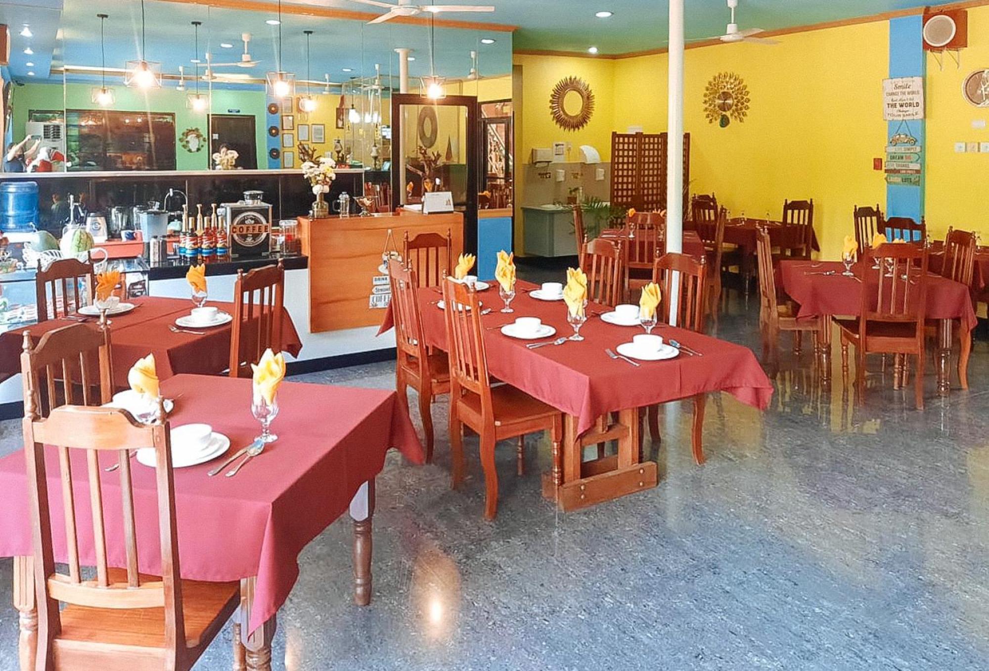 Reddoorz At New Casamila Hotel Palawan Puerto Princesa Exterior photo